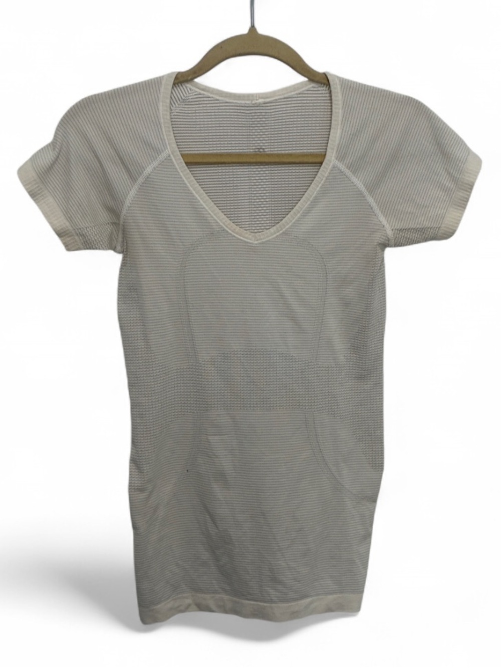 Lululemon Off White Seamless V Neck Short Sleeve Tee Shirt